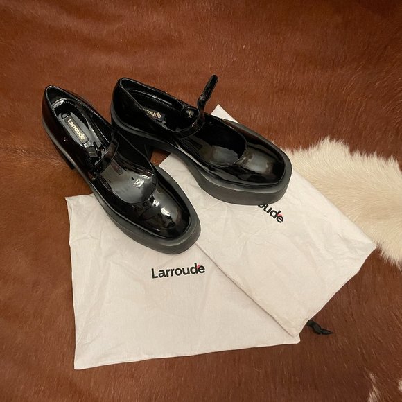 Olivia Platform Pump In Black Patent Leather - Picture 7 of 9